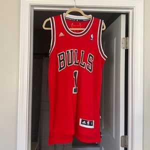 Derrick Rose Bulls Jersey